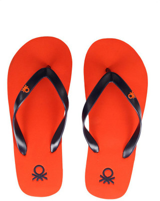 

United Colors of Benetton Flip Flops, Orange::navy