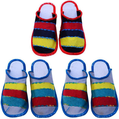

Champaliya Slippers, Multicolor