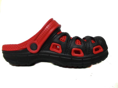 

Manthan Slippers, Red