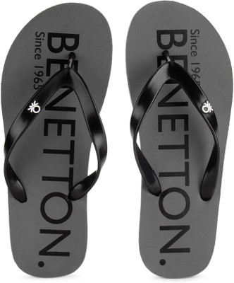 

United Colors of Benetton Basic III Flip Flops, 902