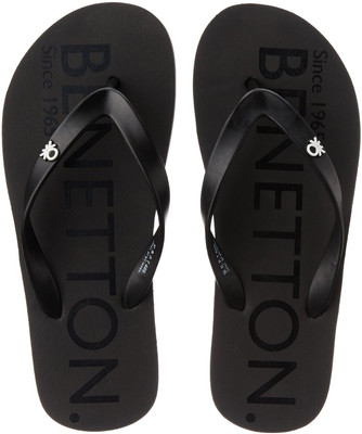 

United Colors of Benetton Basic III Flip Flops, 902