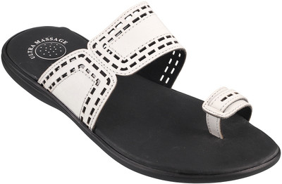 

Mochi Slip-On Slippers, 16;white