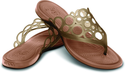 

Crocs Flip Flops, Espresso/bronze