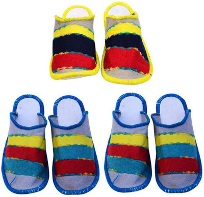 

Shilipi Perokars Slippers, Multicolor