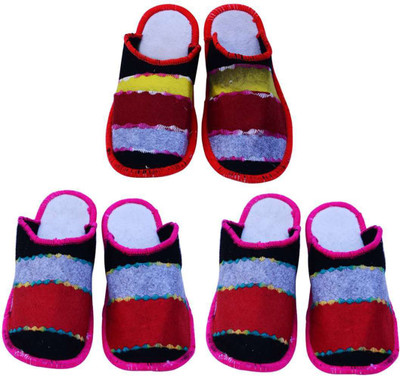 

Shree Sai Slippers, Pink