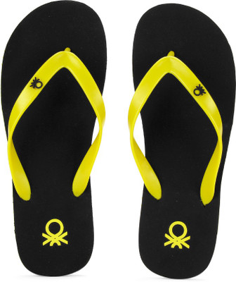 

United Colors of Benetton Flip Flops, 901