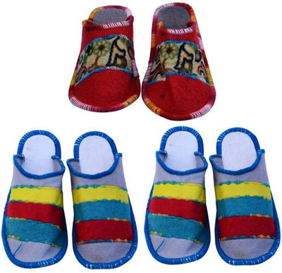 

Shree Sai Slippers, Multicolor