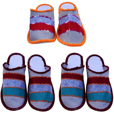 

Shree Sai Slippers, Multicolor