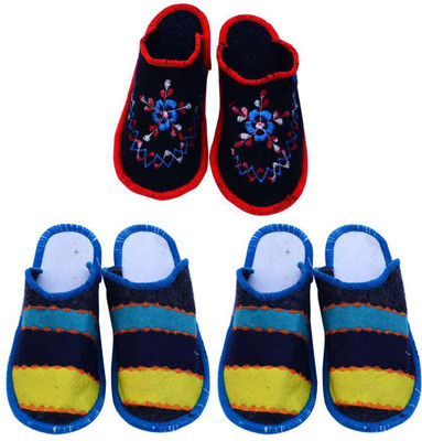

Champaliya Slippers, Multicolor