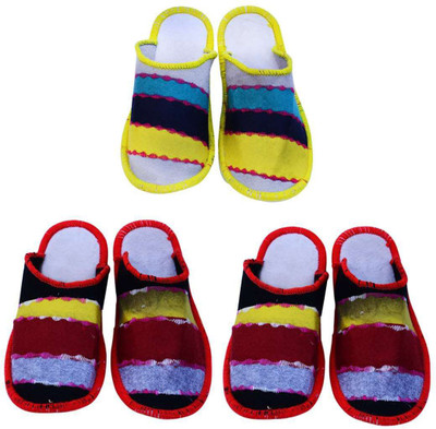 

Champaliya Slippers, Multicolor