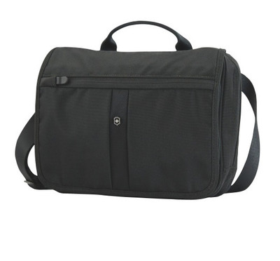 

Victorinox ADVENTURE TRAVELER Small Travel Bag - Small(Black)