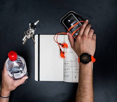COGITO Fit Smartwatch (Orange Strap) 
