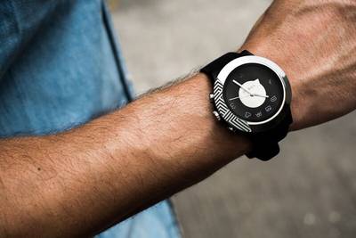 COGITO Fit Smartwatch (Black Strap) 