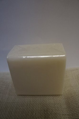 

SFIC Castile (all natural) Glycerin Melt and Pour Soap Base(40 g)