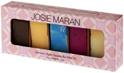

Josie Maran Argan Oil Cleansing Bar Mini Set Moroccan Argan Cleansing Bar in Be Loved a Jasmine Scent Moroccan Rose Moroccan Vanilla Be Beautiful a Lavender Scent and in Be True Unscented(42 g)