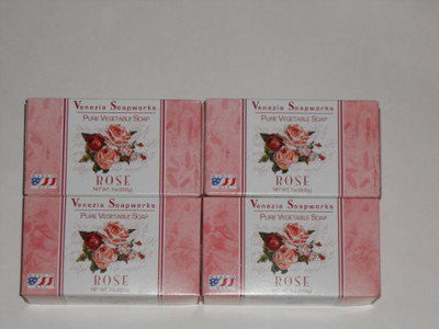 

Venezia Soapworks Pure Vegetable Soap "Rose" (Pack of 4)(210 ml)