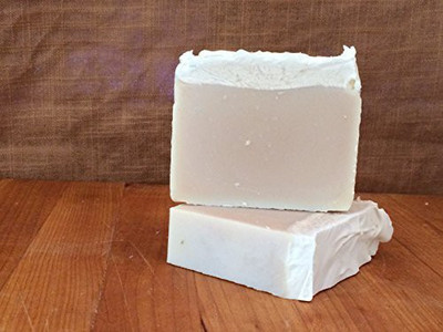 

Foam on the Range Hop Skip & Jump (made with Scotch-style ale) Hops in the Shower Beer Soap(120 g)