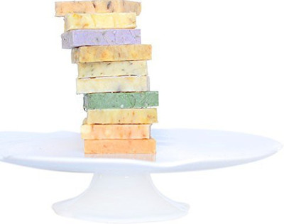 

Zaaina Premium Handmade Natural Sample Mini Soaps Made With 100% Essential Oils And Butter(34.008 g)