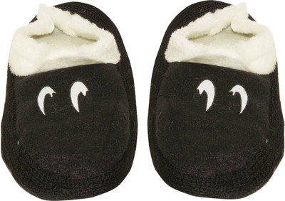 

Neska Moda Boys & Girls Solid Peds/Footie/No-Show, Black