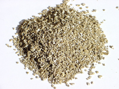 

Radongrow HYDROCULITE1405 Soil Manure(1.5 kg Powder)