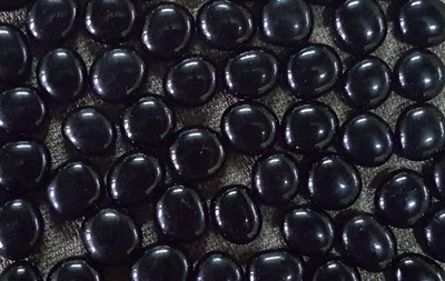 

RM 100 Pieces Black Pebbles For Vase Filler Home Garden Decoration Polished Oval Crystal Pebbles(Black 100 Pieces)