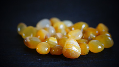 

Pebblewala PBLWLA006 Polished Asymmetrical Onyx Pebbles(Brown 980 g)