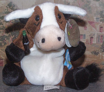

Coca-Cola Bean Bag Plush Vaca Long Horn Cow Representing Argentina(White)