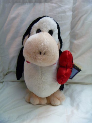 

Bloom County Opus "Penguin Lust" - 9 inch(White)
