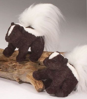 

Douglas Bloom Skunk 6 Inch(Brown)