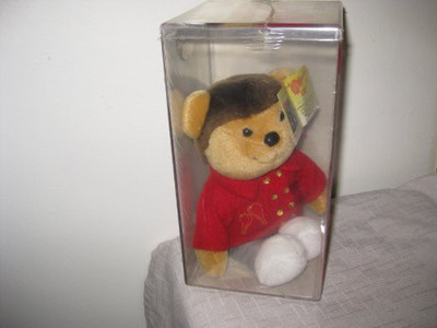 

Dart Flipcards Inc. The Monkee'S Limited Collectable Bear Davey Jones(Red)