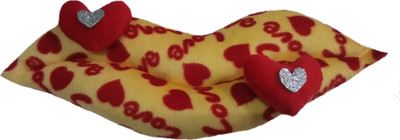 

Aparshi Soft designer lips of loving heart stuffed toy - 25 cm(Multicolor)