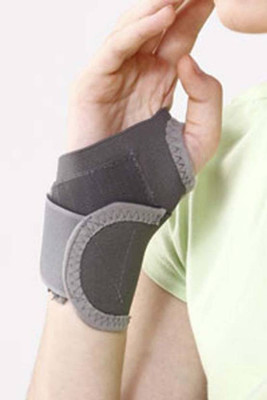 

Tynor Wrist Brace With Thumb Universal Wrist Support, Grey