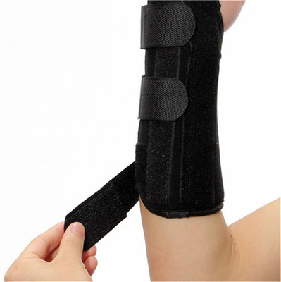 

Turion Extended Forearm Brace 13 inch (32 cm) Aluminum cockup (Right, Black
