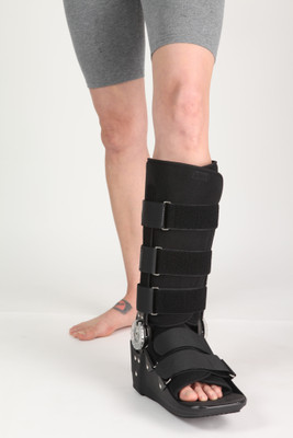 

Renewa ROM ANKLE BRACE Ankle Support, Black