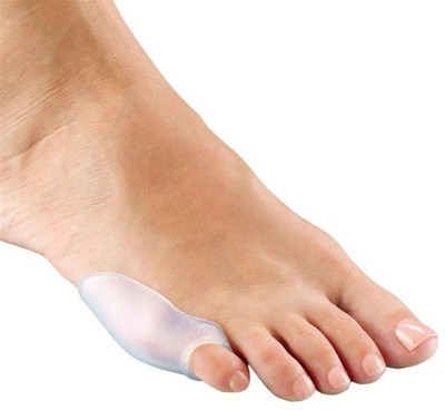 

Relief Tailors Bunion Shield Foot Support (Free Size, White)