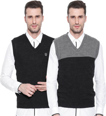 

Sports 52 Wear Solid V-neck Casual Men Reversible Grey Sweater
