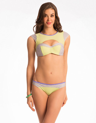

PrettySecrets Fashion Solid Women's Swimsuit, Green