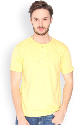 

Campus Sutra Solid Men Round Neck Yellow T-Shirt