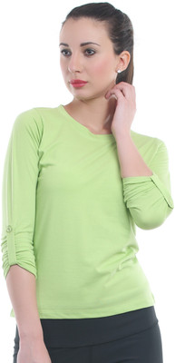 

Ultra Fit Solid Women's Round Neck Green T-Shirt