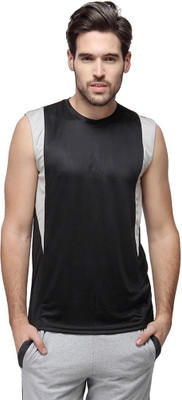 

Campus Sutra Solid Men Round Neck Black T-Shirt