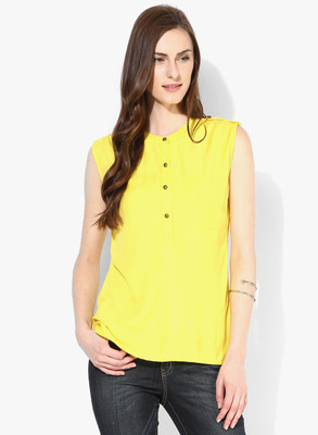 

Vero Moda Solid Women's Round Neck Yellow T-Shirt, Buttercup