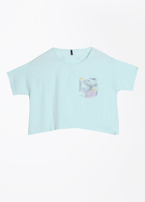 

United Colors of Benetton. Solid Women' Round Neck Green T-Shirt, 10a