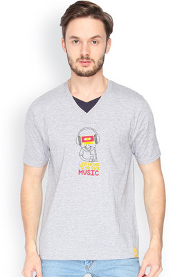 

Campus Sutra Solid Men V-neck Grey T-Shirt