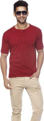 

Gritstones Solid Men's Round Neck Red T-Shirt, Maroon