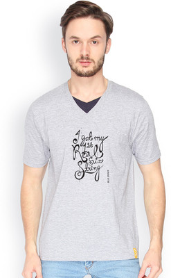 

Campus Sutra Solid Men V-neck Grey T-Shirt