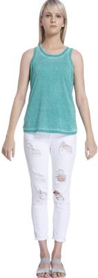 

Vero Moda Solid Women's Round Neck Green T-Shirt, Golf green