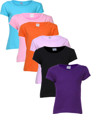 

Gkidz Girls Solid T Shirt(Multicolor, Black