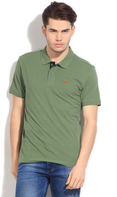 

Levi's Solid Men's Polo Neck Green T-Shirt