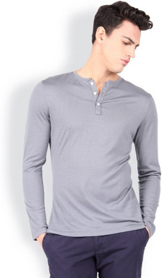 

Blackberrys Solid Men's Polo Neck Grey T-Shirt