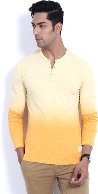 

United Colors of Benetton. Solid Men' Henley Yellow, Orange T-Shirt, M03